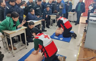 守护性命 为“心”而动 | pg麻将胡了结合七台河市红十字会发展心肺复苏应急救护培训
