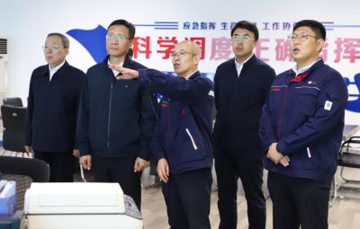 黑龙江省副省长张起翔莅临pg麻将胡了参观调研
